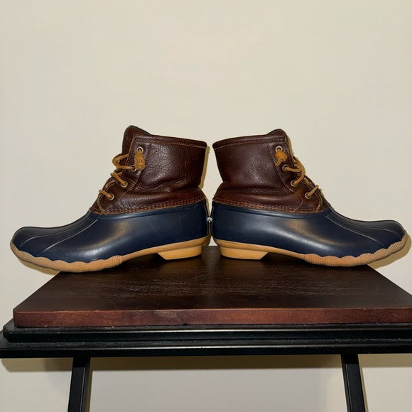 Women’s Sperry Duck Boots - Picture 7 of 8